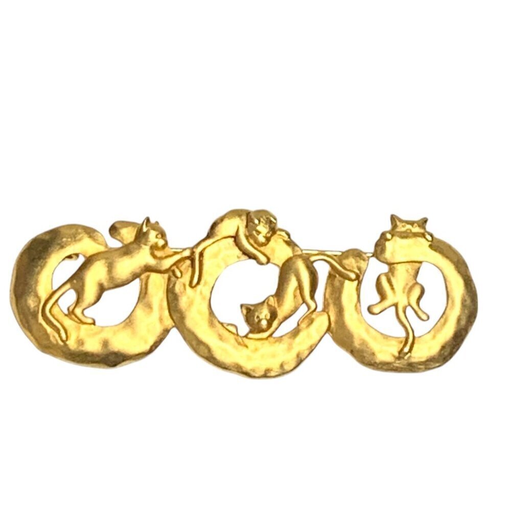 J.J. Vintage Gold Tone Cat Brooch With Trio Of Cats Playing On Crescent Moon